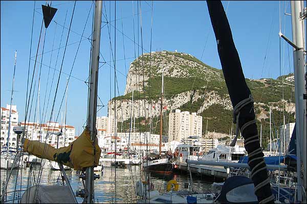 Gibraltar - port i skaa