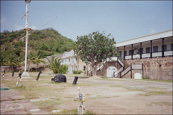 Antigua - Koszary Nelsona