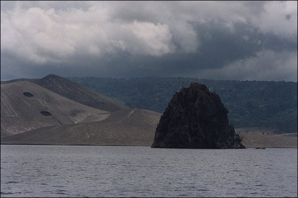 Papua Nowa Gwinea, Rabaul wulkan "Vulcan"